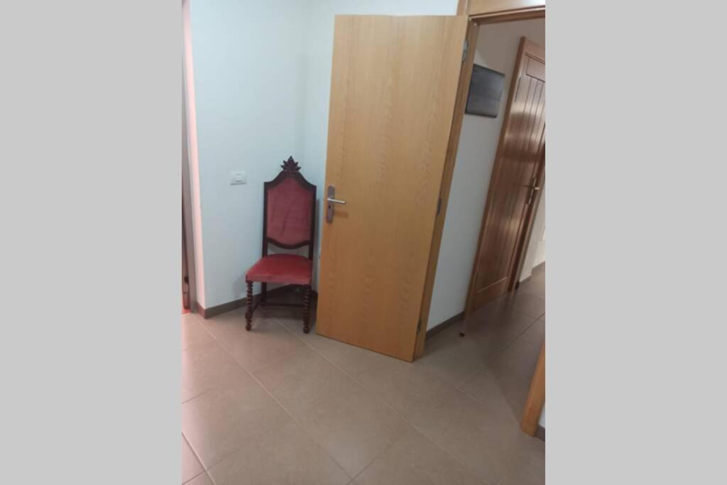 אדחה Spacious Apartment Just Few Steps Of The Ocean In La Caleta מראה חיצוני תמונה