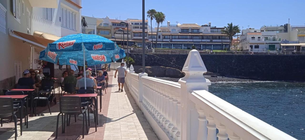 אדחה Spacious Apartment Just Few Steps Of The Ocean In La Caleta מראה חיצוני תמונה